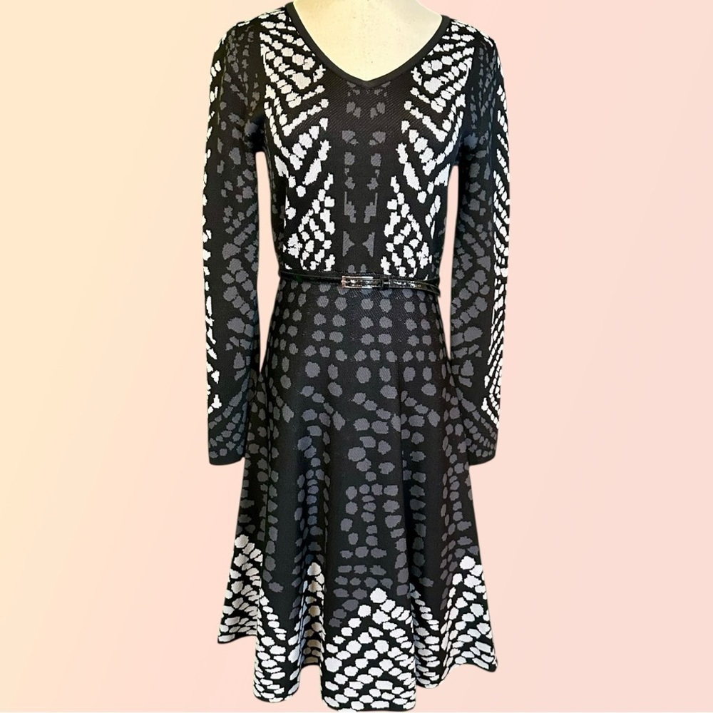 Black Label by Saks Fifth Avenue Black & Gray Abstract Dot Print Belted Dress S